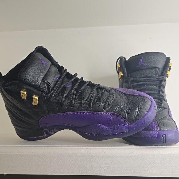 Air Jordan Hi Top Black and Purple Sneakers, Men's Size 11 - Picture 1 of 7